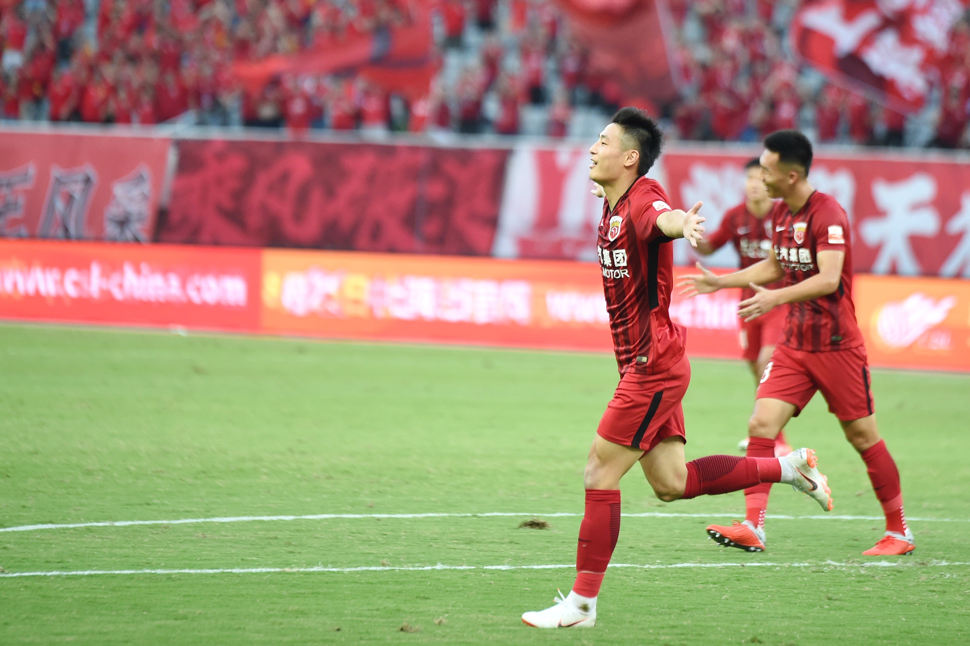 富力主场取胜，保级形势一线希望，前路漫漫的简单介绍