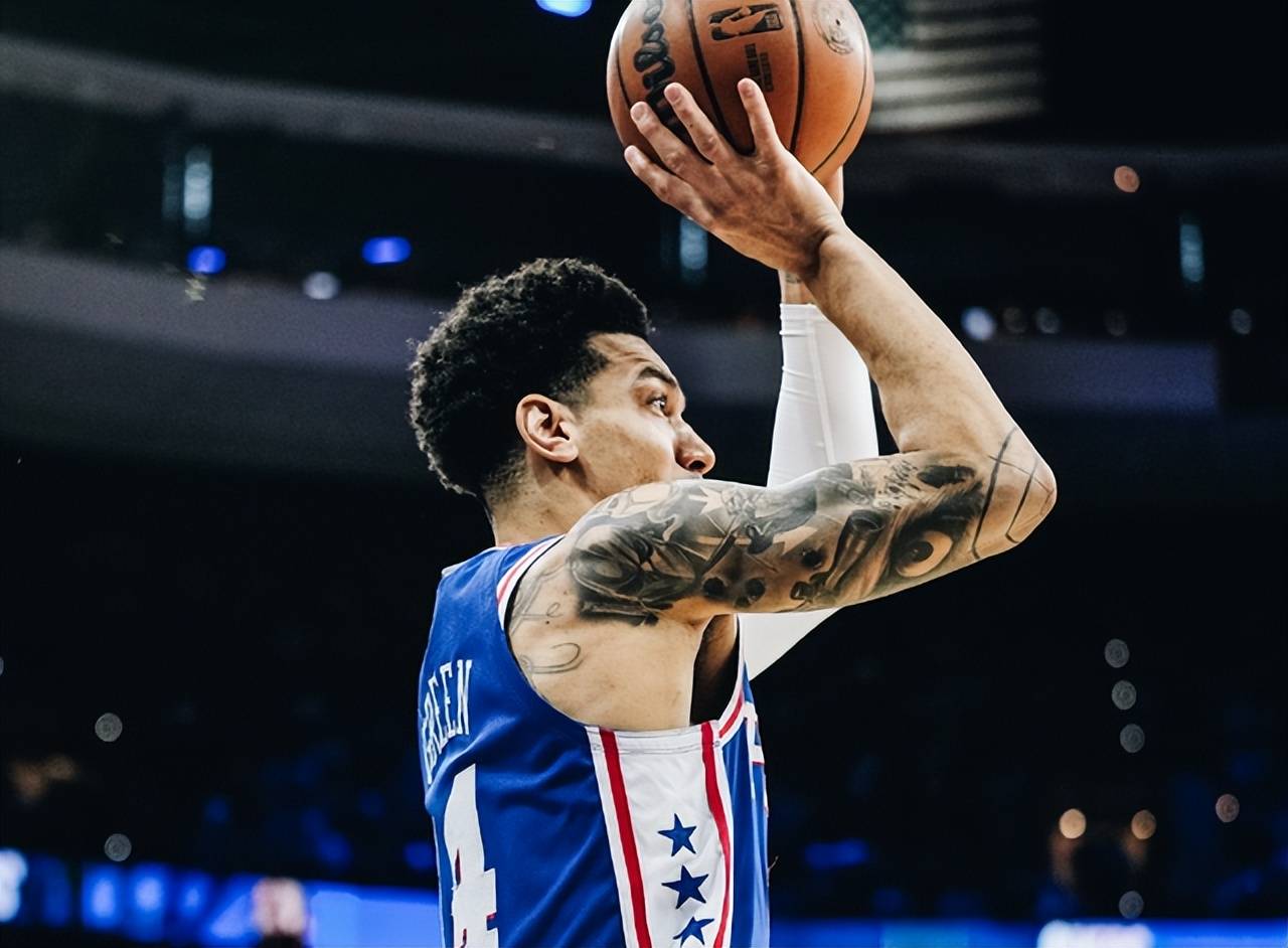 昂热客场败给亚眠，难以逆转比分的简单介绍