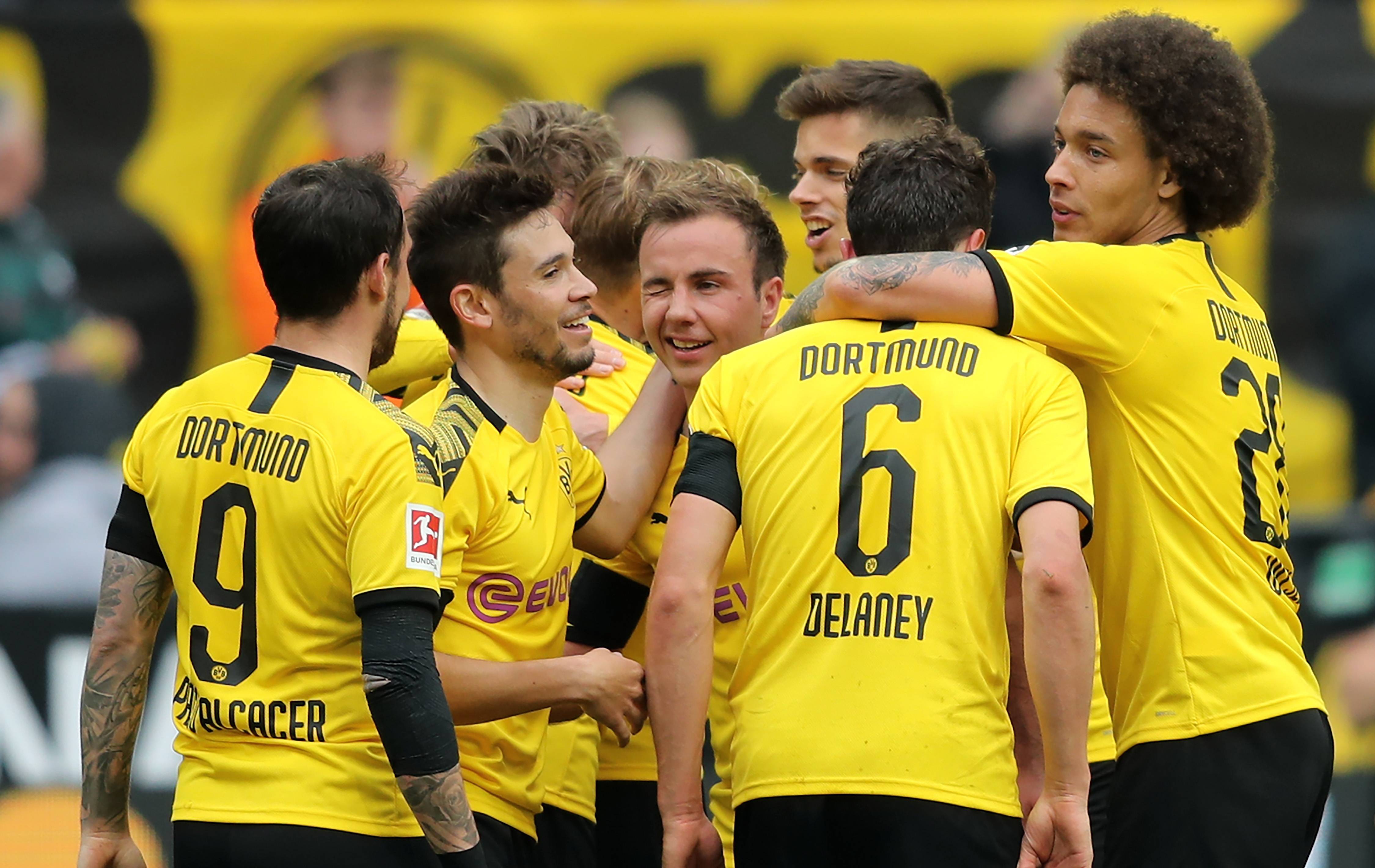 C7-多特蒙德主场大胜，实力稳居前三(多特蒙德主场大胜,实力稳居前三的球员)